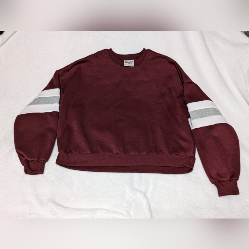 Hyper Wear Crop Sweatshirt